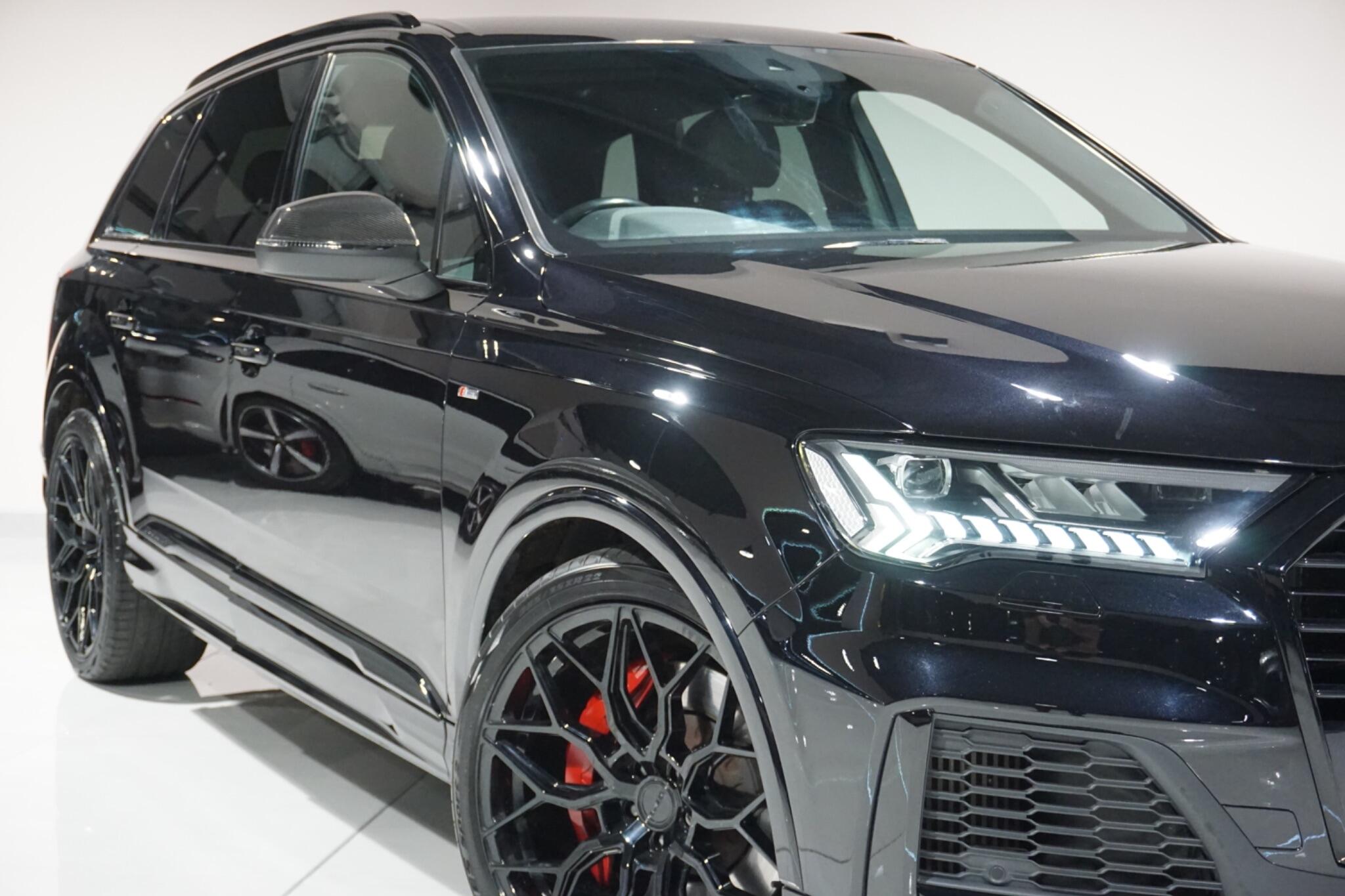 Audi Q7 3.0 TFSIe V6 55 S line SUV 5dr Petrol Plug-in Hybrid Tiptronic quattro Euro 6 (s/s) 17.9kWh (381 ps)